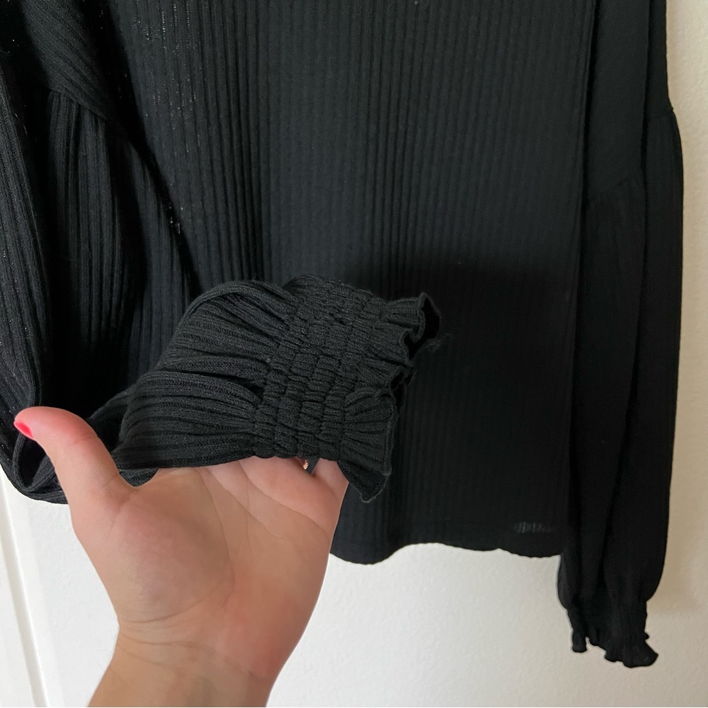 SHEIN • Ruffle Sleeve Top - Picture 2 of 2